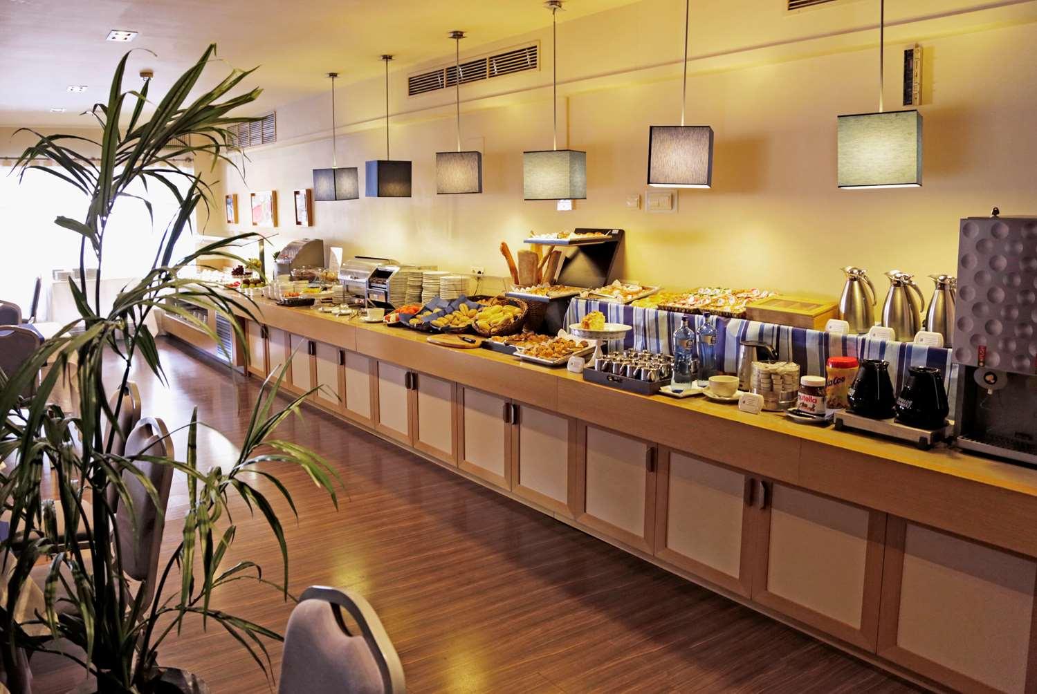 Best Western Hotel Mediterraneo Castelldefels Extérieur photo